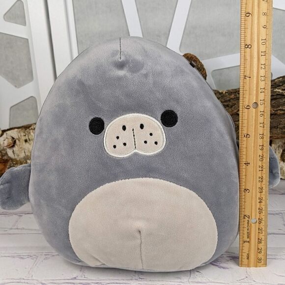 Matt the Manatee 8" Squishmallow - Picture 8 of 9